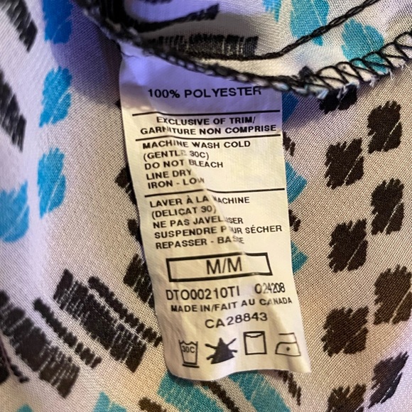 Eclipse top medium long sleeved material is great quality almost new - Picture 5 of 5